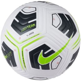 Piłka nożna Nike Academy Team CU8047 100 4