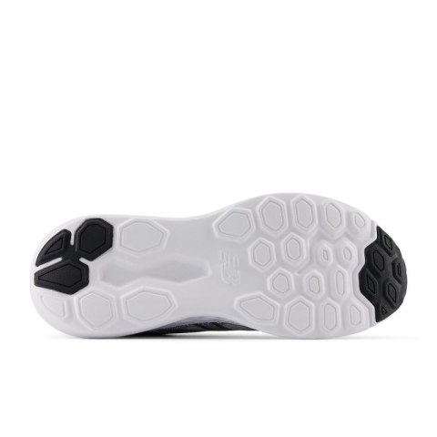 Buty do biegania New Balance M M411RY3 44 Buty do biegania New Balance M M411RY3 44