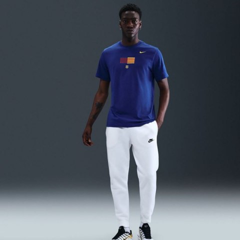 Koszulka Nike FC Barcelona Crest Tee 25/26 HQ8405-455 M Koszulka Nike FC Barcelona Crest Tee 25/26 HQ8405-455 M