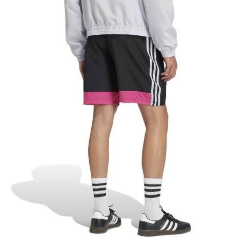 Spodenki adidas Tiro 25 Essentials M JC5453 XL (188cm) Spodenki adidas Tiro 25 Essentials M JC5453 XL (188cm)